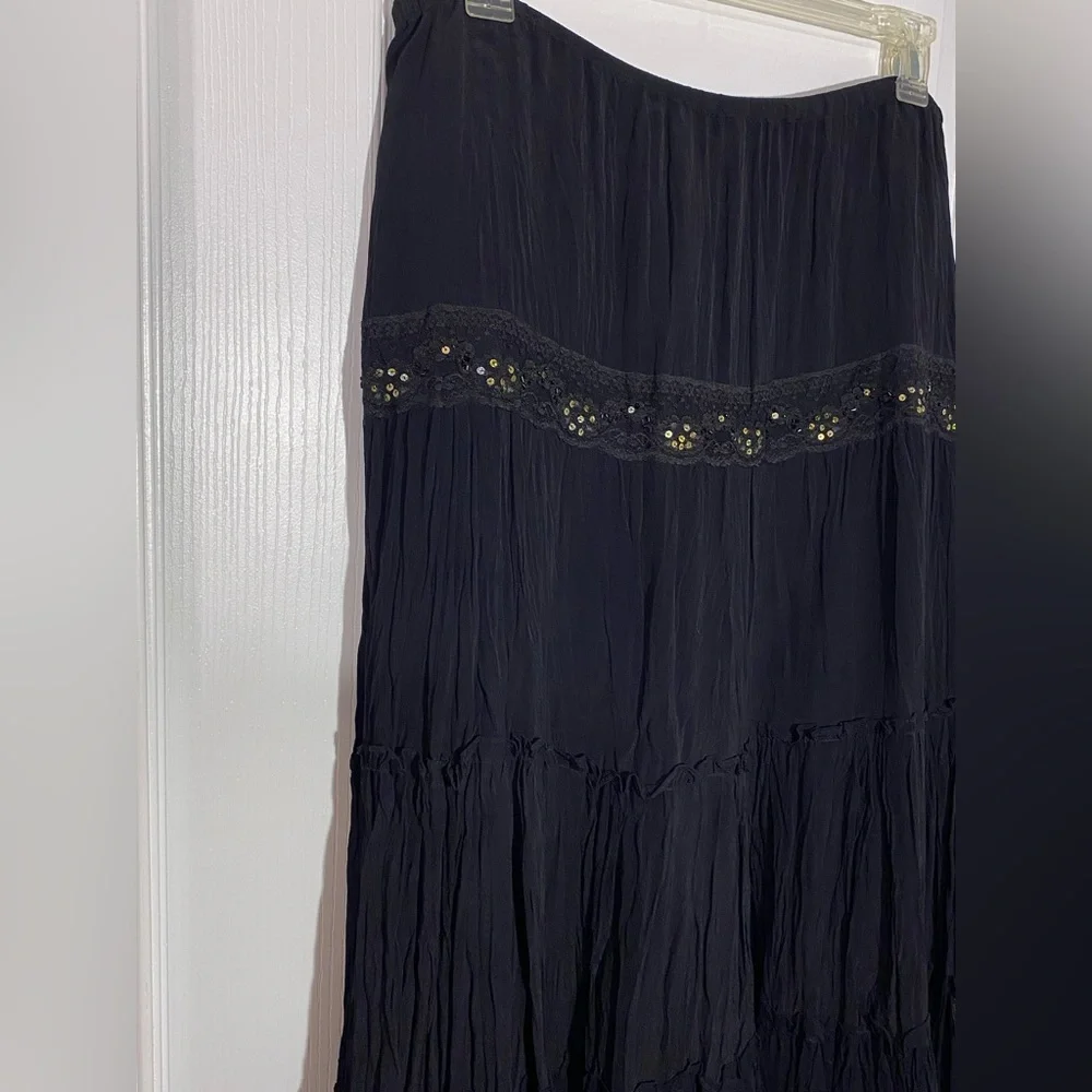 Paradise NY Lace Trim Gold Sequin Tiered Maxi Skirt Black Large